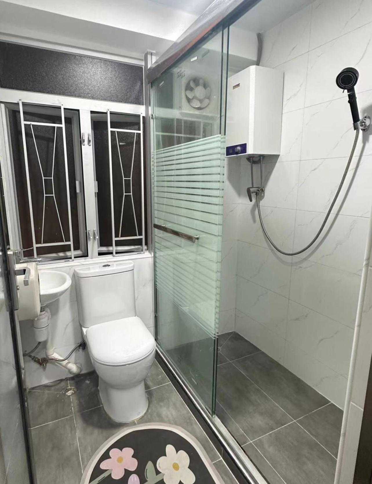 Waveflo Hostel 浪花青旅 Hong Kong Exterior photo